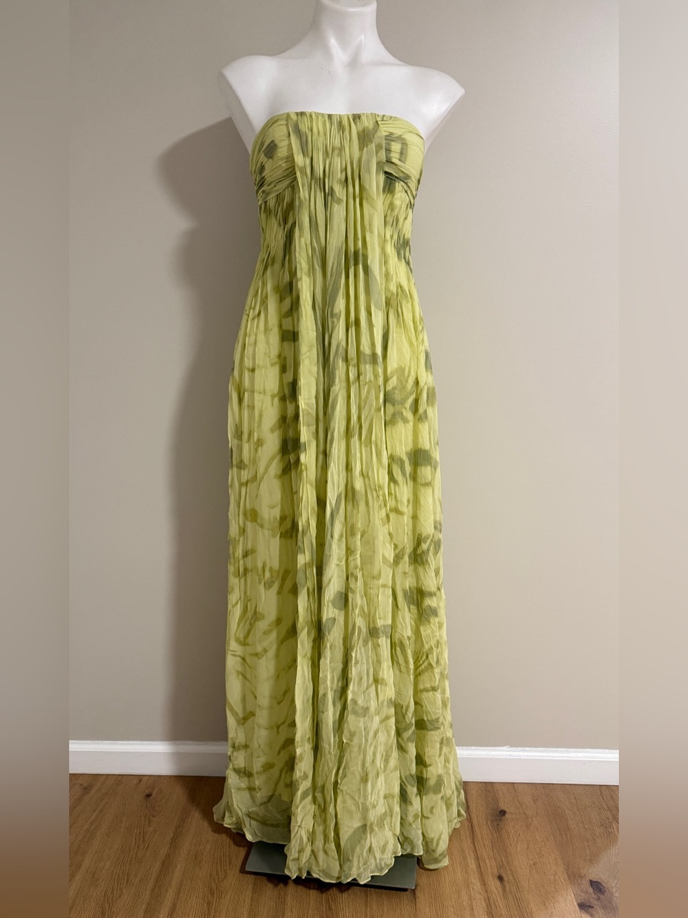 Halston Heritage Strapless Silk Chiffon Gown Dress Camomile Green Maxi - Picture 13 of 15